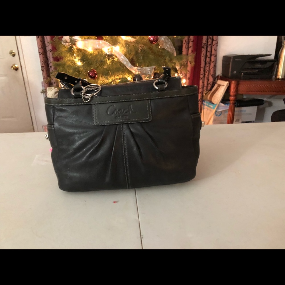 Black Coach Bag - Picture 3 of 3